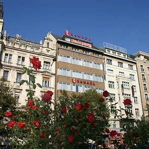 Ramada Centre Otel Prag